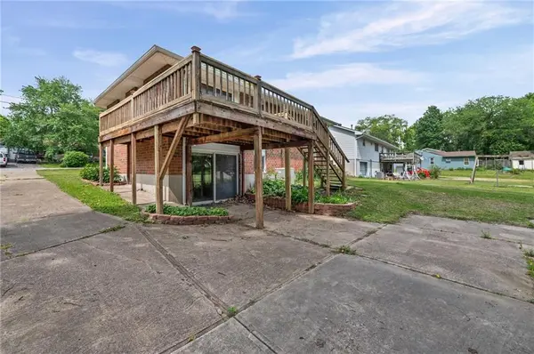2903 NE 56th TER, Gladstone, MO 64119