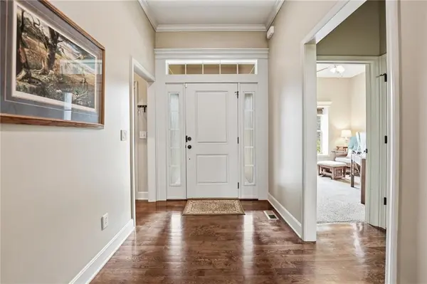 10830 S DEER RUN ST, Olathe, KS 66061