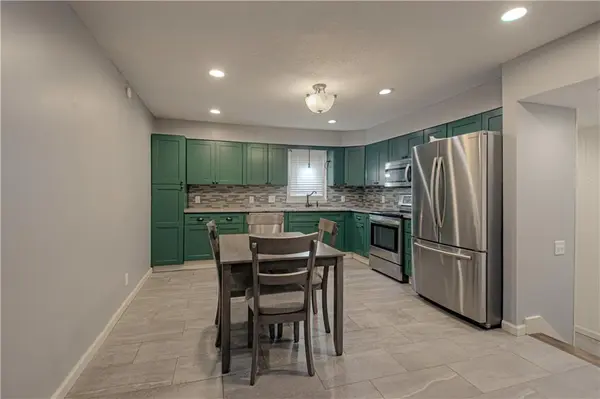 7909 N Pennsylvania AVE, Kansas City, MO 64118