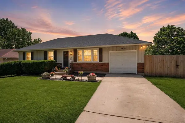 16601 E 41st ST #S, Independence, MO 64055