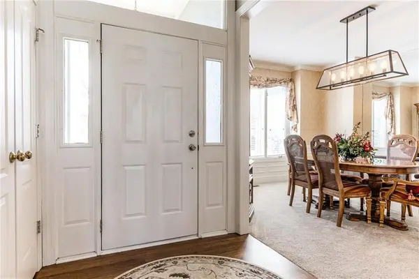 12715 Grant ST, Overland Park, KS 66213