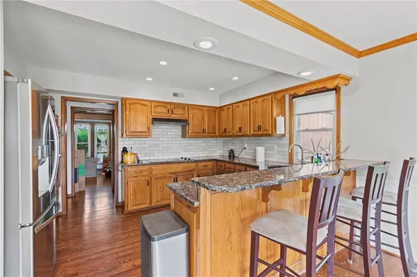 6724 N Quincy CIR, Kansas City, MO 64119