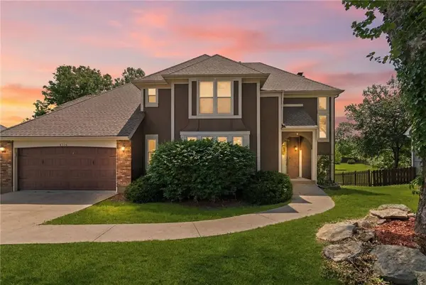 6724 N Quincy CIR, Kansas City, MO 64119