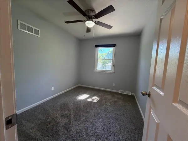 15604 Allen AVE, Belton, MO 64012