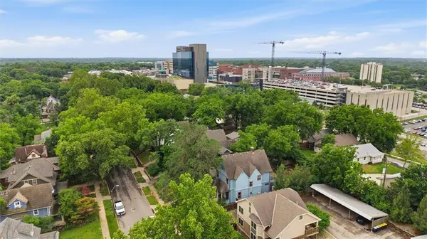 3620 Bell ST, Kansas City, MO 64111