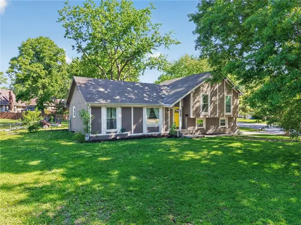 12524 Cambridge AVE, Grandview, MO 64030