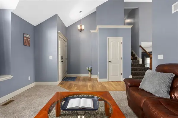 18448 CURRY ST, Gardner, KS 66030