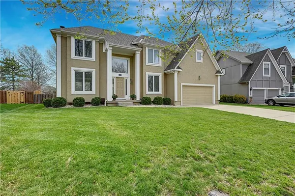 10468 W 131st ST, Overland Park, KS 66213