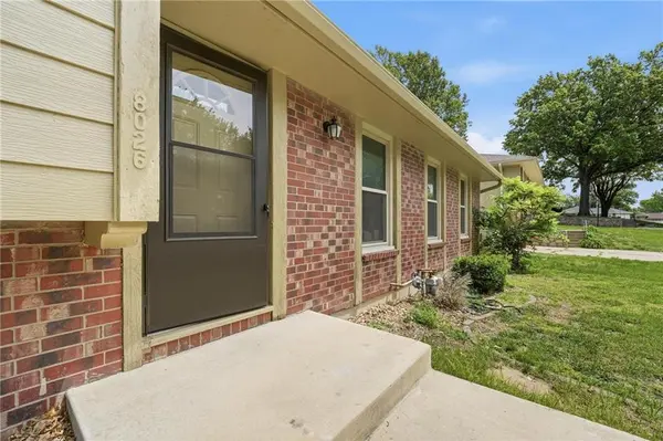 8026 Cleveland AVE, Kansas City, KS 66109