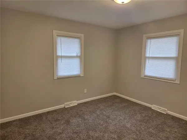 701 Lake RD, Garden City, MO 64747