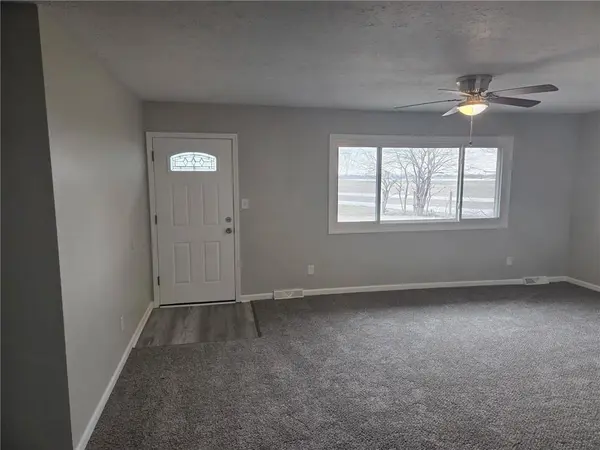 701 Lake RD, Garden City, MO 64747