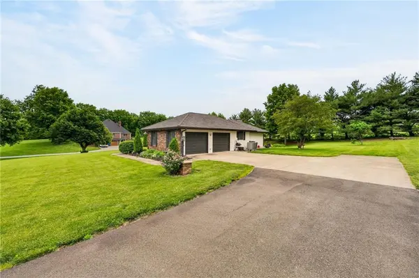 12885 NW 145th ST, Platte City, MO 64079