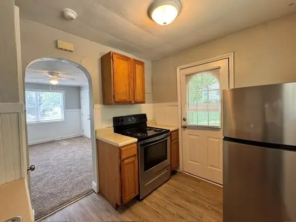 220 Corbin ST, Liberty, MO 64068