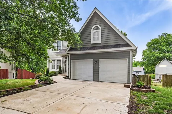 4726 BROCKWAY ST, Shawnee, KS 66226