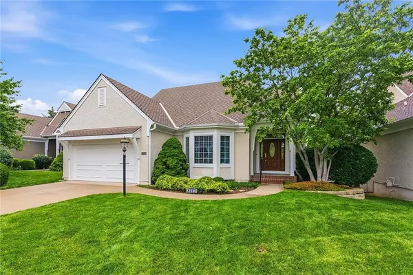 12508 W 123rd ST, Overland Park, KS 66213
