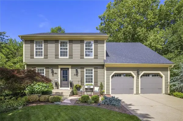 11480 Lowell AVE, Overland Park, KS 66210