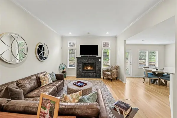 9304 W 125TH ST, Overland Park, KS 66213