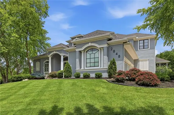 2848 W 138TH TER, Leawood, KS 66224