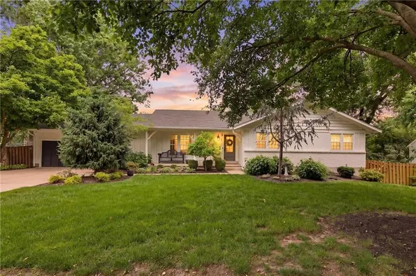 9531 Catalina ST, Overland Park, KS 66207