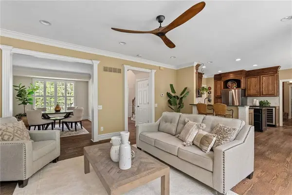 12463 Rosehill ST, Overland Park, KS 66213