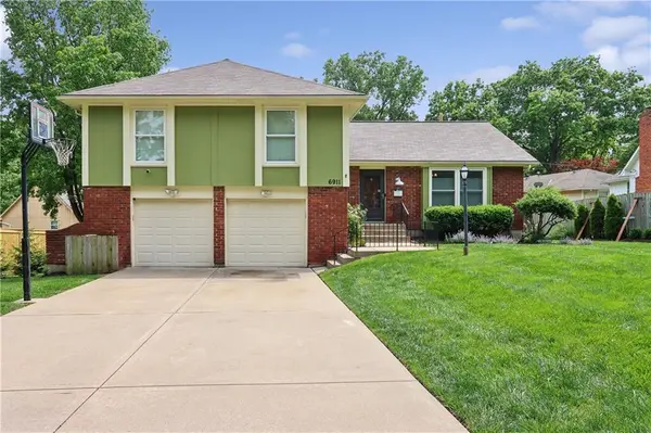 6911 E 128th ST, Grandview, MO 64030