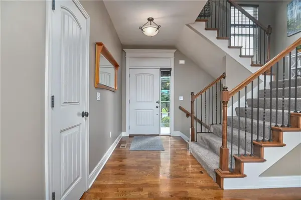 12450 S Crestone ST, Olathe, KS 66061