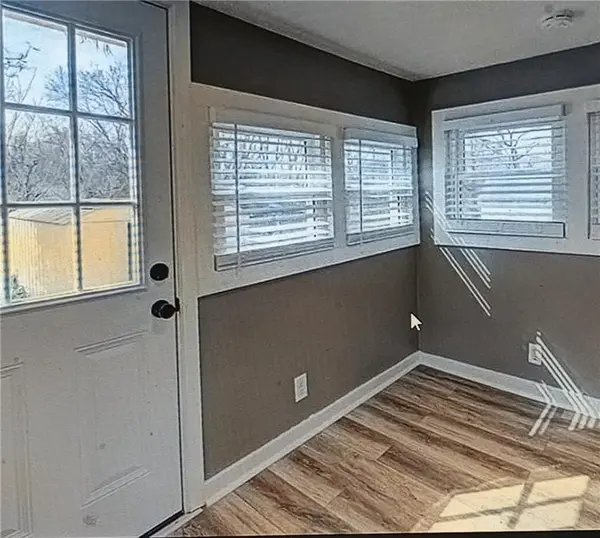 145 Richmond ST, Excelsior Springs, MO 64024