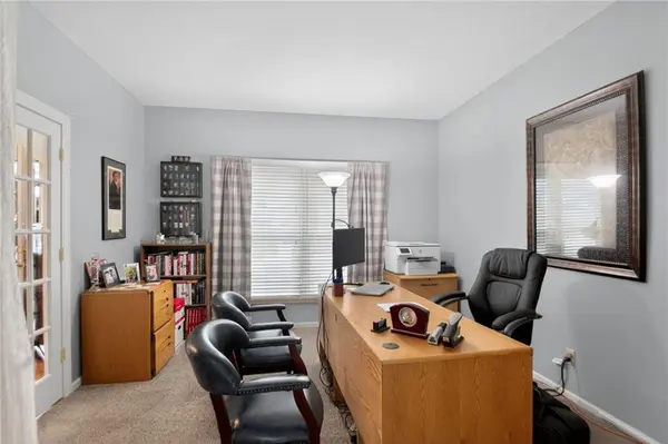 401 NE 97TH TER, Kansas City, MO 64155