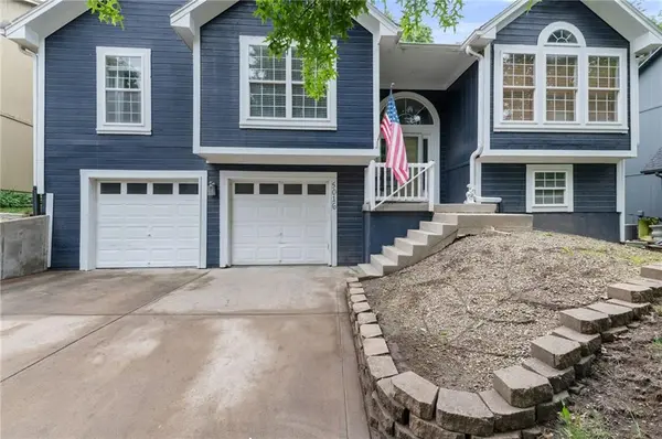 5016 Chouteau ST, Shawnee, KS 66226