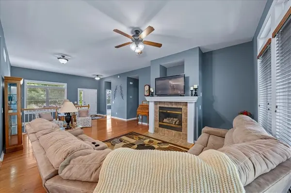 34535 W 84th ST, De Soto, KS 66018