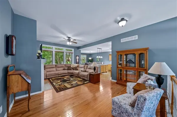 34535 W 84th ST, De Soto, KS 66018