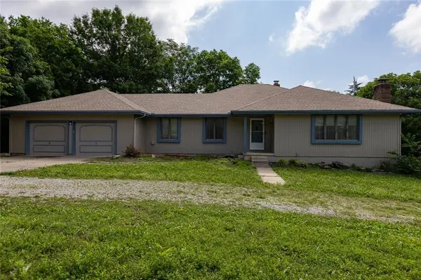 17635 Stubbs Station RD, Camden Point, MO 64018