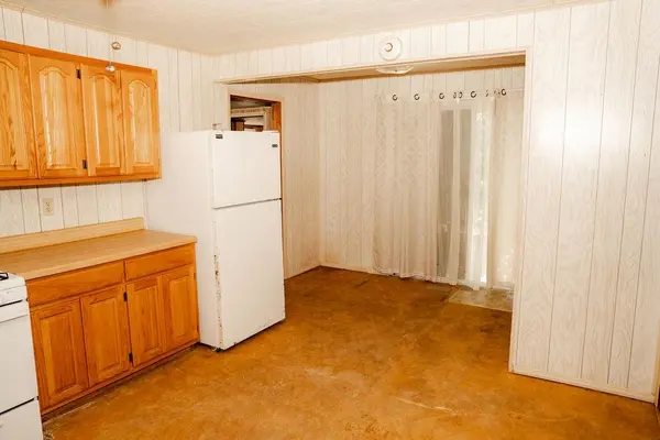 1400 S 12th ST, Parsons, KS 67357