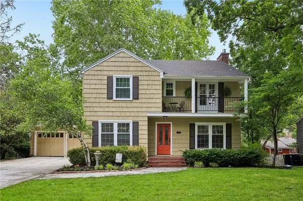 1210 Romany RD, Kansas City, MO 64113