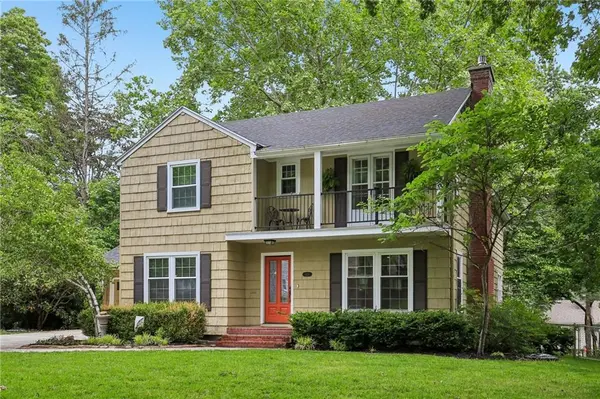 1210 Romany RD, Kansas City, MO 64113