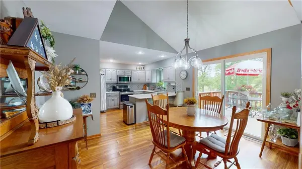 11025 SW Shagbark RD, Clarksdale, MO 64430