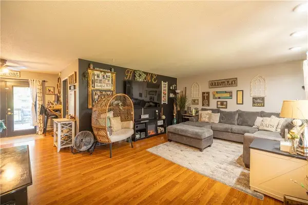 207 W 2nd ST, Alma, MO 64001