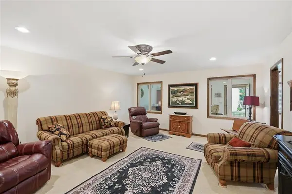 710 GAMMA GRASS PL, Raymore, MO 64083