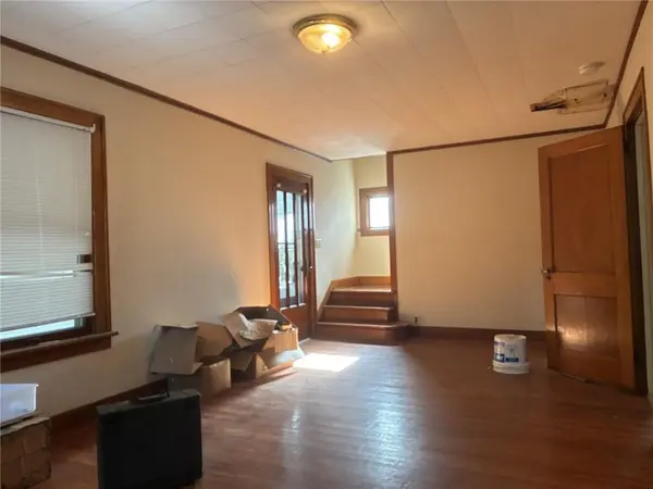 221 W Kansas ST, Liberty, MO 64068