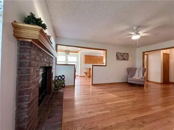 508 Quail Creek DR, Odessa, MO 64076