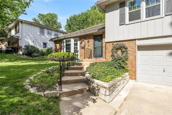 3635 N Main ST, Kansas City, MO 64116