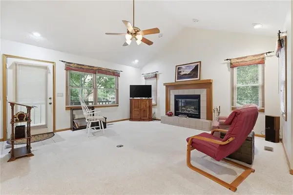 1331 Ranchero DR, Lawrence, KS 66049