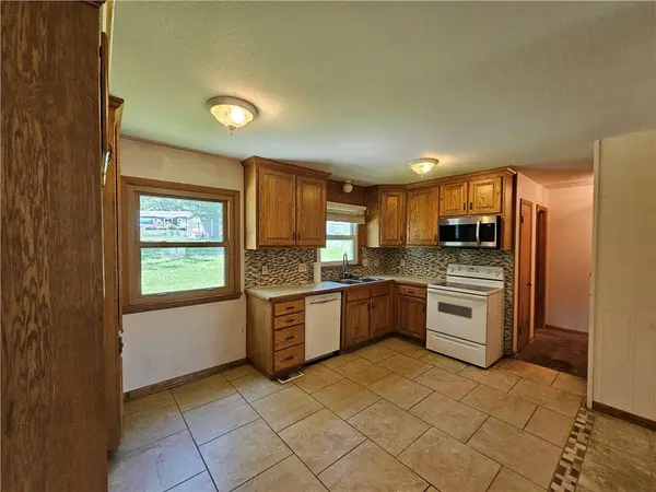 13200 W 96th ST, Lenexa, KS 66215
