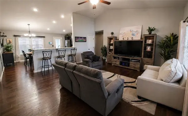 530 S Maple ST, Gardner, KS 66030