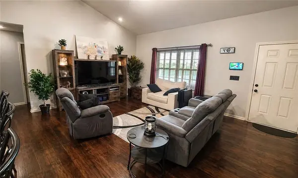 530 S Maple ST, Gardner, KS 66030