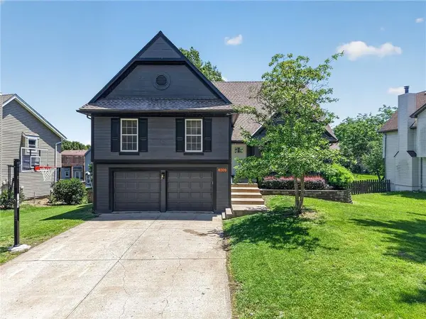 800 N Sumac ST, Olathe, KS 66061