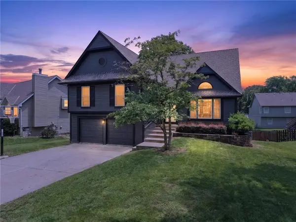 800 N Sumac ST, Olathe, KS 66061