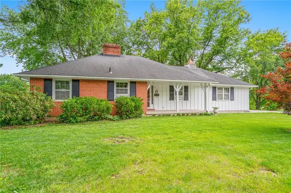 12501 E 42nd ST #S, Independence, MO 64055