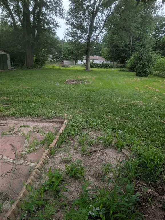 12708 12TH ST, Grandview, MO 64030
