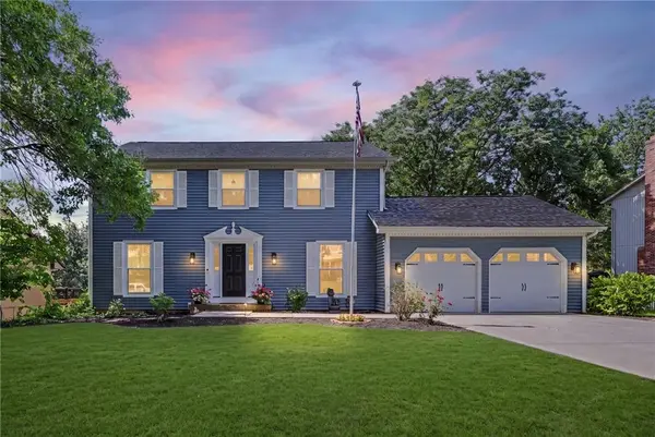 905 W 120 TER, Kansas City, MO 64145